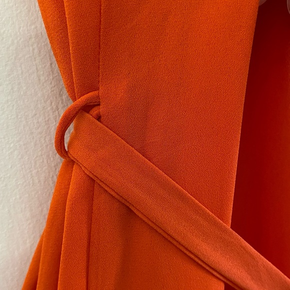 Forever 21 Shift Dress - Picture 7 of 10